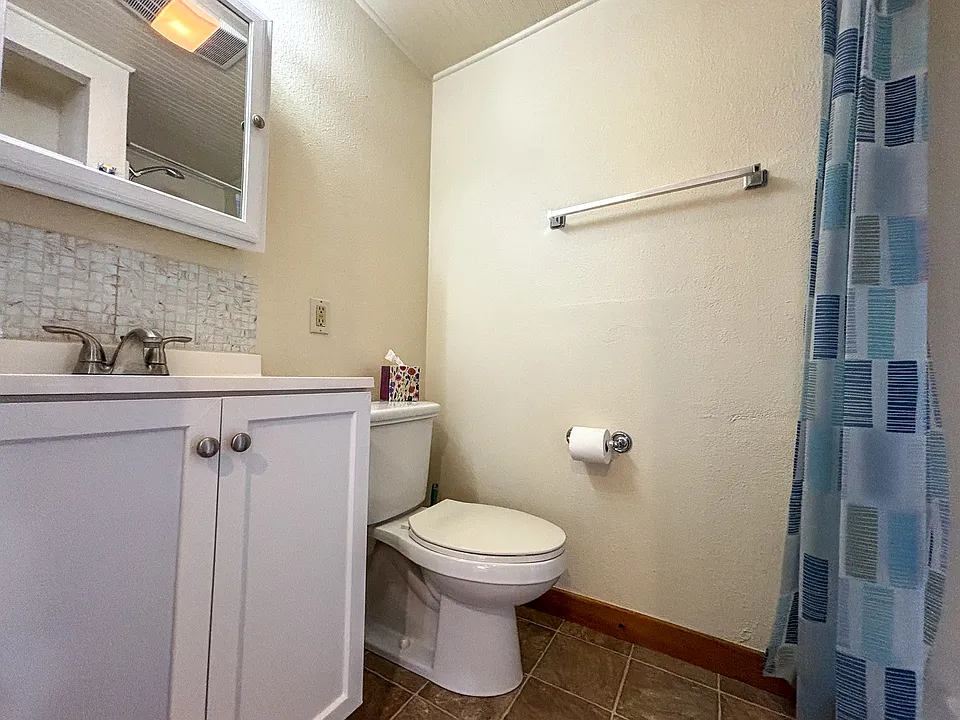 280 Ridgeview Dr