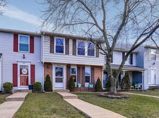 8014 Green Tree Ct, Elkridge, MD 21075