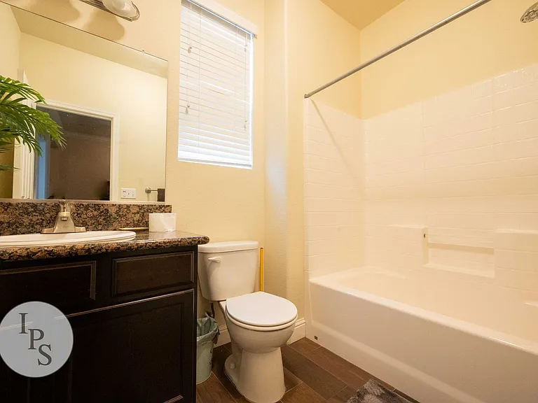 856 Reagan Ave — Photo 7