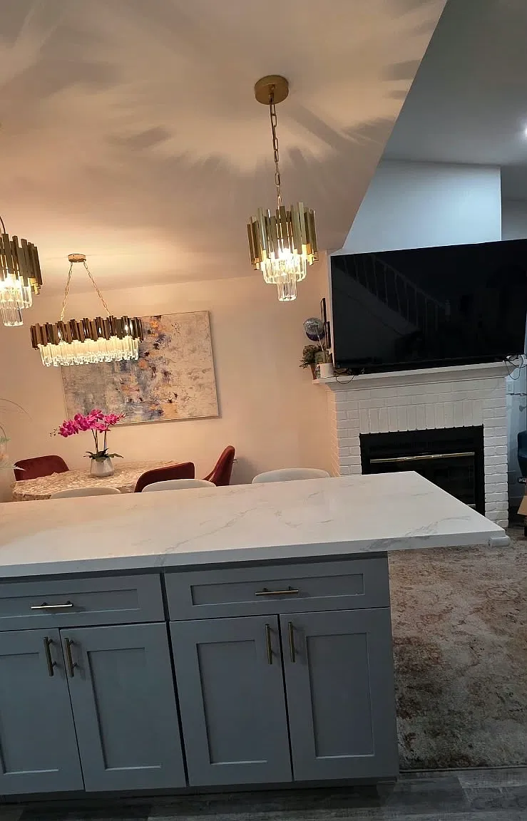 2 bed, 1131 sqft, $3,550 — Photo 4
