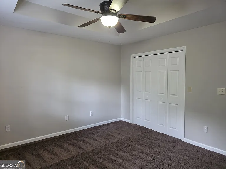 146 John Glenn Dr — Photo 15