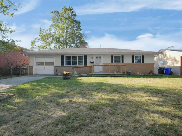 1493 Boxwood Dr, Columbus, OH 43229