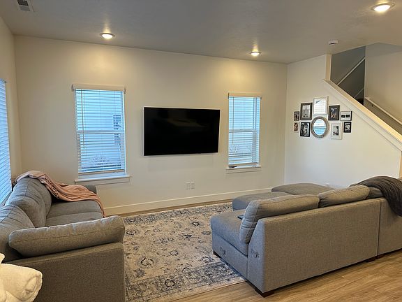 3rd image of 1217 W 1870 S