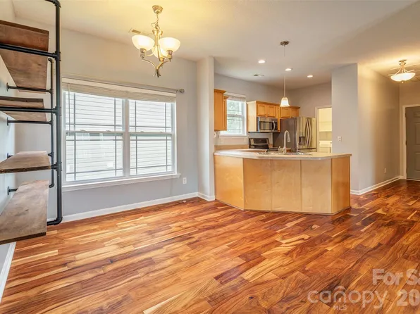 15 Mill Creek Loop #C, Asheville, NC 28806