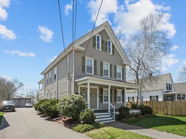 28 Pine St, Taunton, MA 02780