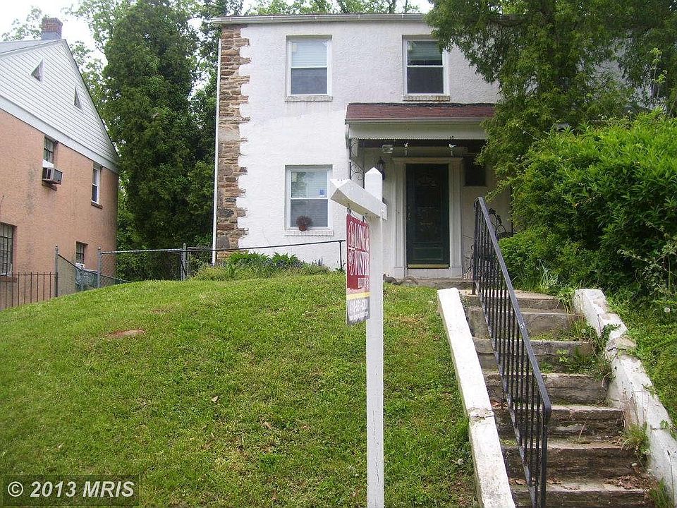 2nd image of 5834 Jonquil Ave