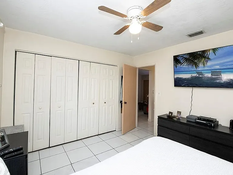 12131 SW 110th Street Cir S — Photo 8