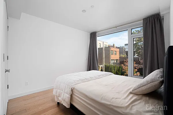 Rented by Elegran | media 9