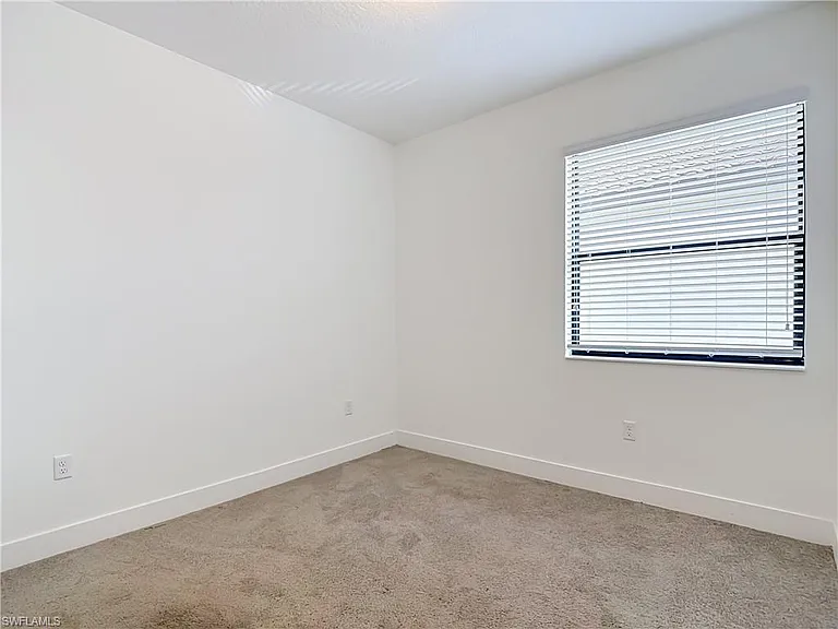 5669 Cerva Ln — Photo 7