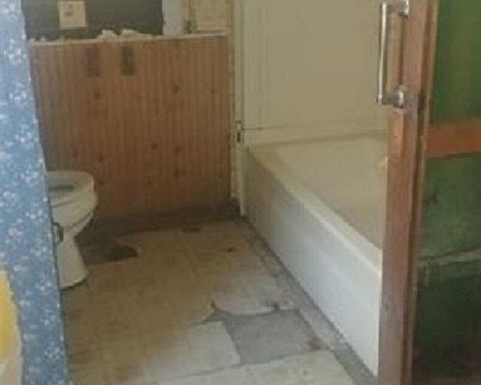 4th image of 22 Warren St
