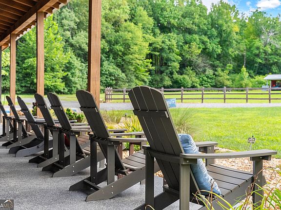 5th image of 253 Happy Trails Way