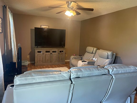 2nd image of 179 Ridge Point Ln