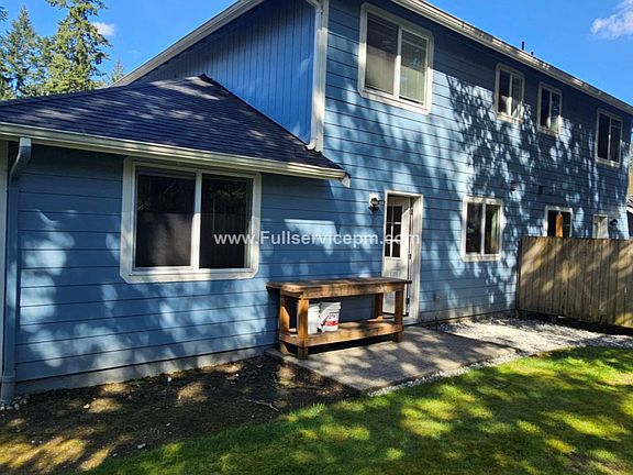 3rd image of 9817 148th Street Ct E