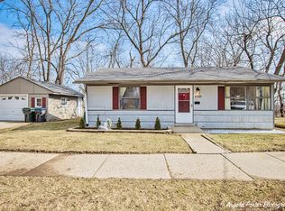 1521 Circle Ct, Waukegan, IL 60085