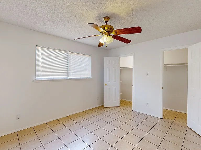 2208 Cooke Dr — Photo 19