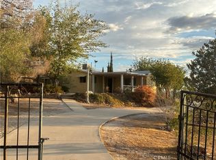 9223 Cholla Rd, Apple Valley, CA 92308