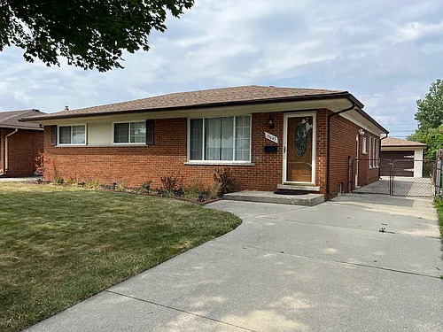 13643 Irvington Ct Photo 1