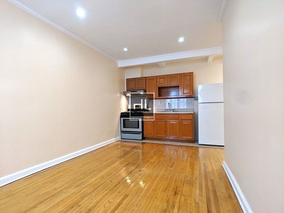 1st image of 8787 Bay Pkwy #2
