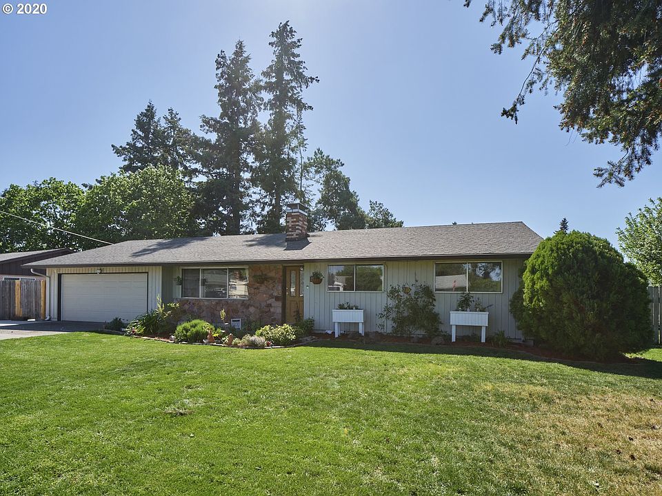 1st image of 2818 NE 78th Ave