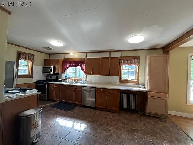 378 Locust St — Photo 12