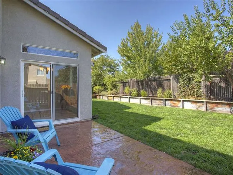 2571 Merrivale Way — Photo 17