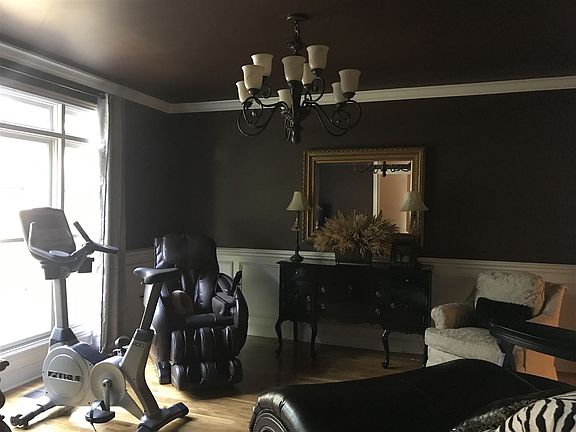 5th image of 3419 Amber Ct
