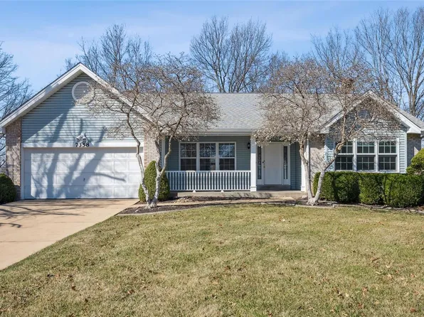 7358 The Cedars Dr, O'Fallon, MO 63368