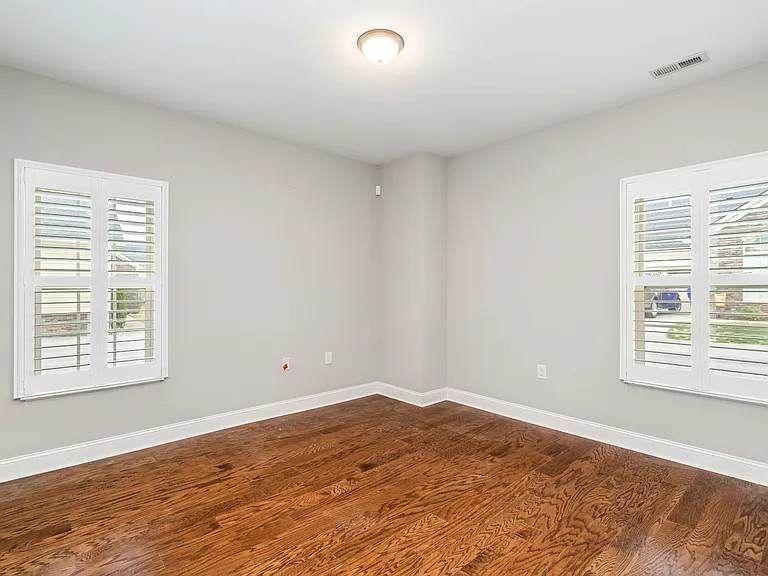 4935 Willow Bluff Cir — Photo 17