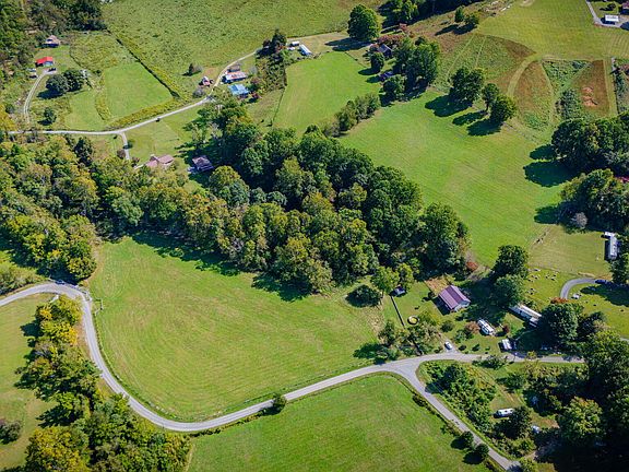 5th image of Taylor Hollow Rd