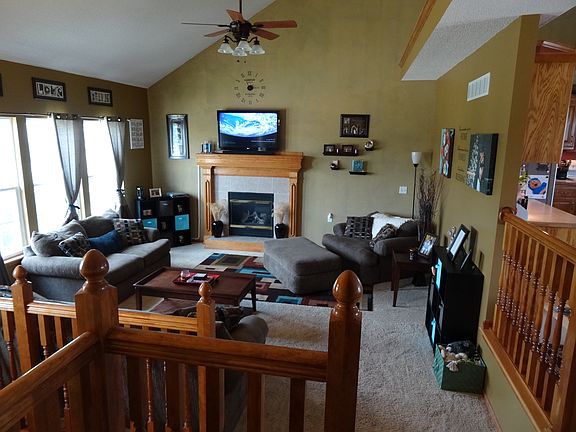 4th image of 306 SW Crestview Dr