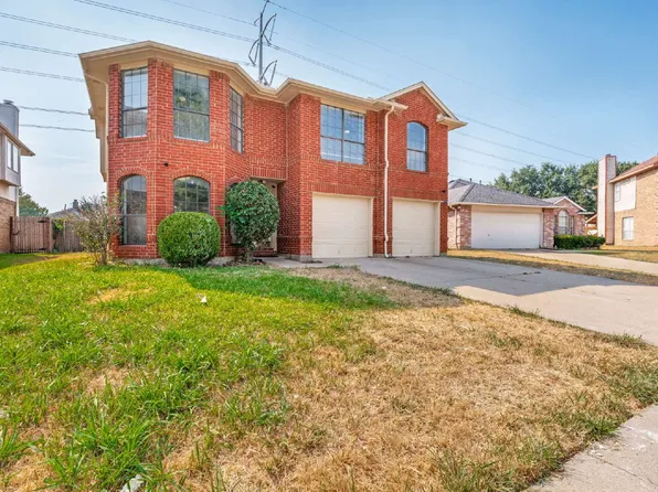5712 Indian Hill Dr, Arlington, TX 76018