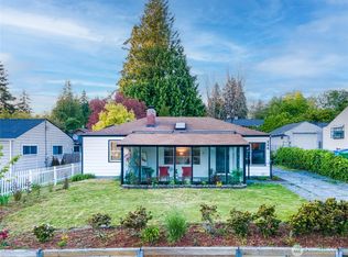 346 NE 158th St, Seattle, WA