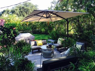 345 Velarde Ave, Coral Gables, FL 33134