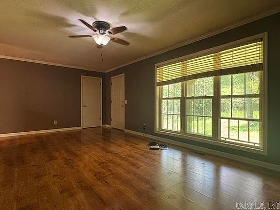 5th image of 535 Springview Rd