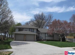 1510 S 141st Cir, Omaha, NE 68144