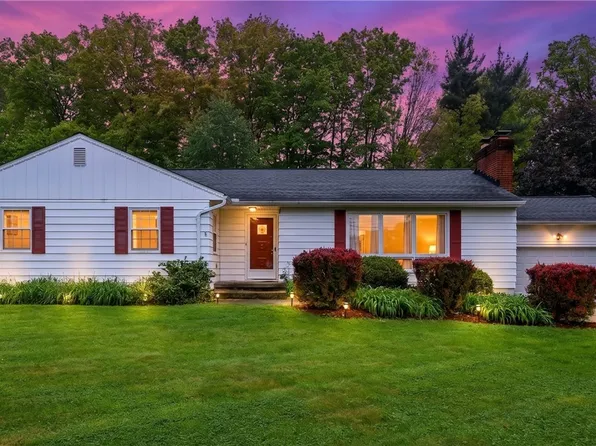 2834 Bancroft Rd, Akron, OH 44333