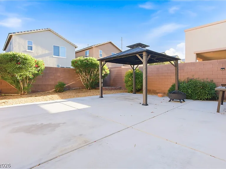 10847 Iona Island Ave — Photo 29