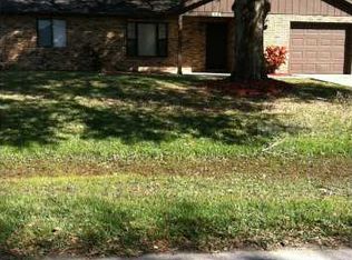 975 Kenmore St NW, Palm Bay, FL 32907