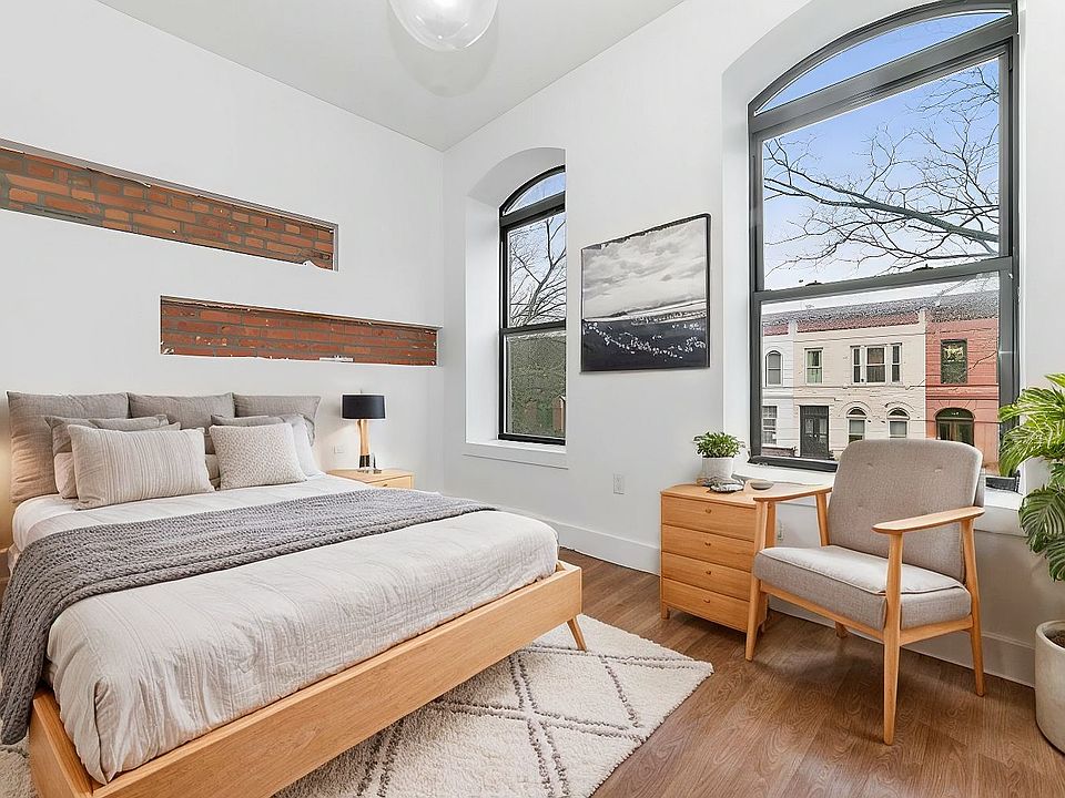 1st image of 857 Hancock St #4A