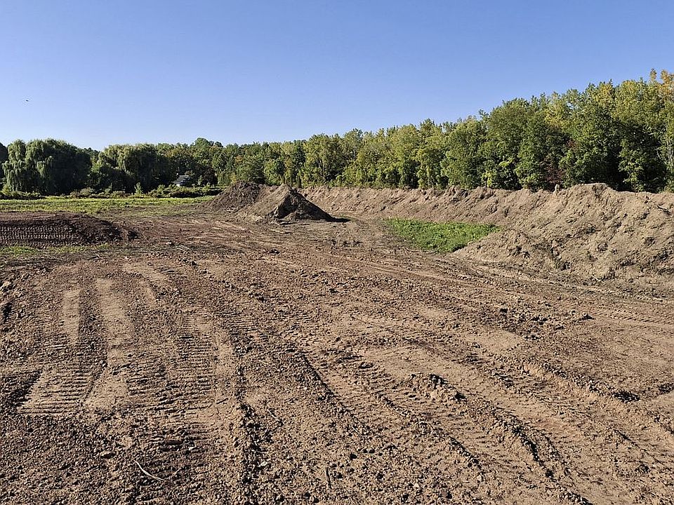 1st image of 51 Gallup Rd