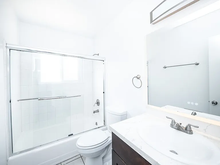 336 S. Alexandria Ave — Photo 28