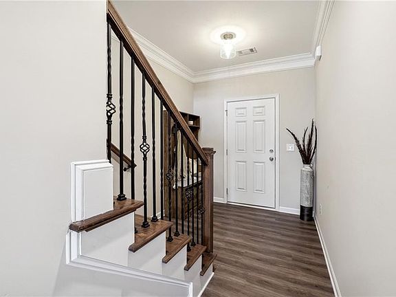 4th image of 2721 Fareed St