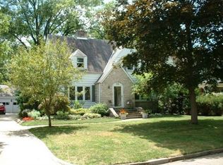 209 Erie Rd, Columbus, OH 43214