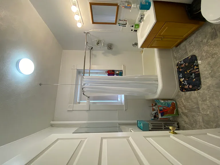 1589 Beacon St #4 — Photo 10