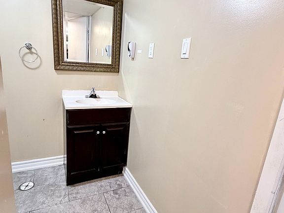 5th image of 22 Gamson Cres #Basement