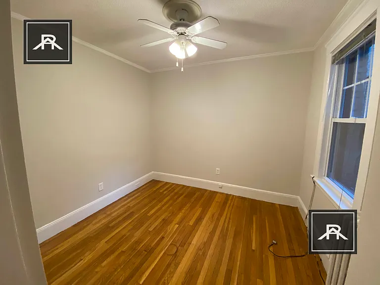 24 Chiswick Rd #8 — Photo 13