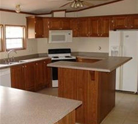 4th image of 215 Rolling Meadows Dr