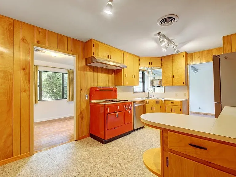 1400 Larkwood Dr — Photo 58