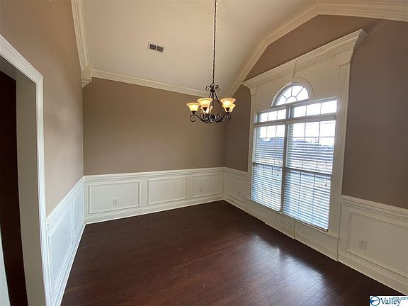 5th image of 4820 Cove Valley Dr SE
