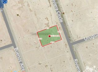 2111 Riviera Cir, Thermal, CA 92274